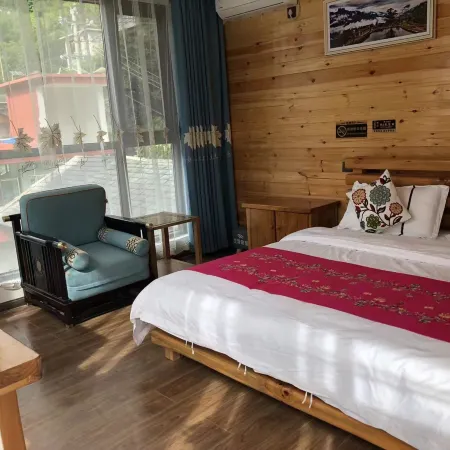 Fugong Scenic Inn