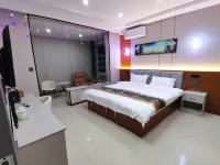Zhengding Shiqiyoupin Hotel