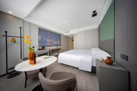 Yiuna Yesi Hotel (International Trade City Phase 1)