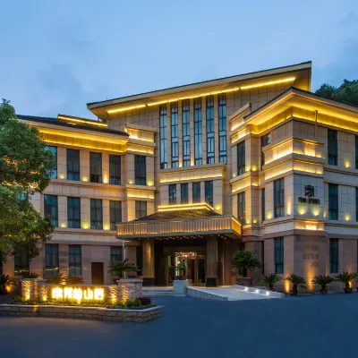 Longlin Shanju Holiday Hotel Hotels near Xinsha Island Rose Garden