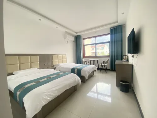 Yixin Travel Hotel (Huashan Scenic Area Branch) - 2 stelle