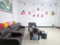 Lianzhou Yueguanglou Apartment Các khách sạn gần Lianzhou Underground River