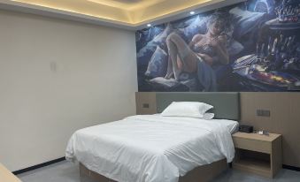 Wanzai Mengying Light Luxury Hotel (Industrial Park)