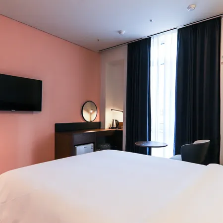 Le Seoul Hotel Отели рядом с достопримечательностью «Парк Сосомун»