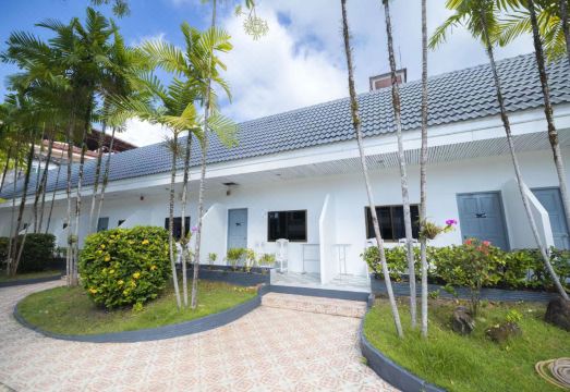 더 코코넛 나나이 리조트 대표 이미지