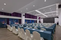 Lavande Hotel (Bijie Zhejiang merchants create beautiful Century City)