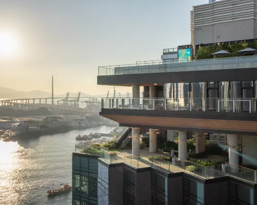 TOWNPLACE WEST KOWLOON Hotels near Dragon Centre