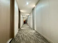 Jinglang Business Hotel (Dengzhou Railway Station) Hotels in Dengzhou