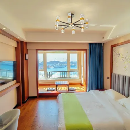 Muhai Lvsu Seaview Apartment (Development Zone Shibeiwan Water Park Branch)