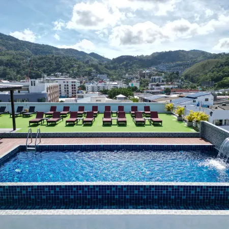 Paripas Patong Resort