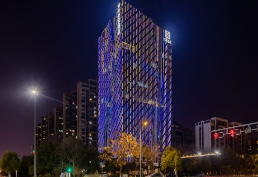 伯爵世家酒店（阜阳双清湾公园市民中心店）外景图