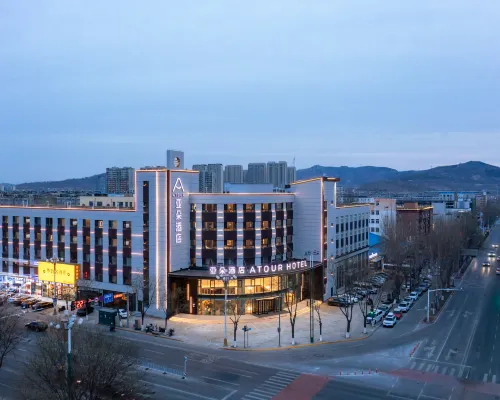 Atour Hotel Jinzhou Bohai University Shifu Square Hotels in Jinzhou