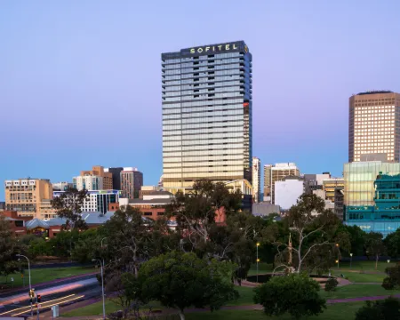 โซฟิเทล แอดิเลด โรงแรมในแอดิเลด