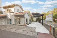 HOT & DOG Hotels in Shirahama