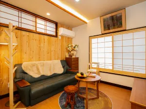 Tokyo Star House