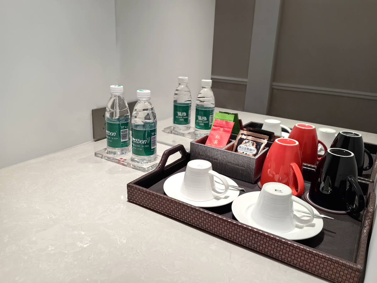 ZHONG YINTIANYI HOTEL Hotel Overview