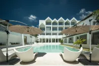 Aiqi Hot Spring Resort Hotel - románticos