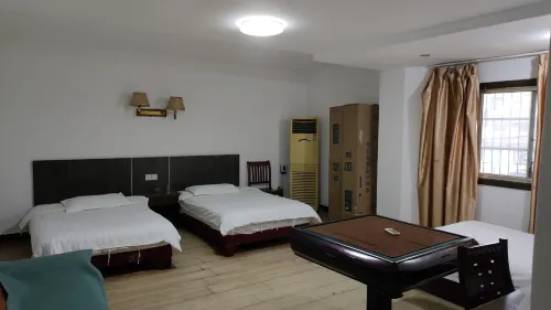 Dexing Zhenhua Business Hotel