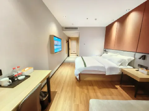 GELI Hotel (Xinzhuang Town Yangyuan Industrial Park) Hotels near Eastern Snake Park