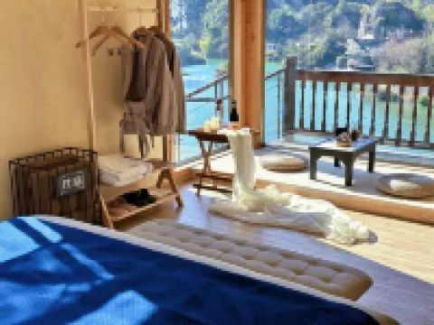 Zhensu·Shanyin Wild Luxury Hot Spring Resort Bed and Breakfast