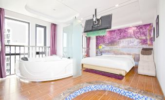 Linquan Holiday Hotel (R&F City)