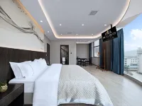 Luyuan Hotel (Shaoshan District High speed railway station store）