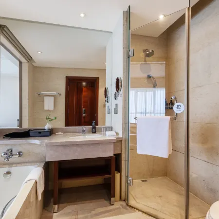 Jurong Yukun MOLTON Hotel