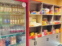 Super Player E-sports Hotel (Yudong High-speed Railway Station Business and Trade City Branch) - Esports