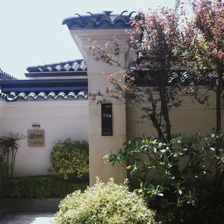 Zhujiajian Dongsha Sanjian · threeviews Designer Seaview Homestay