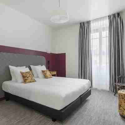 Hôtel de la Poste Rooms