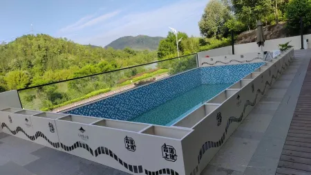 Beike Lanshanju Отели в г. Шанъю