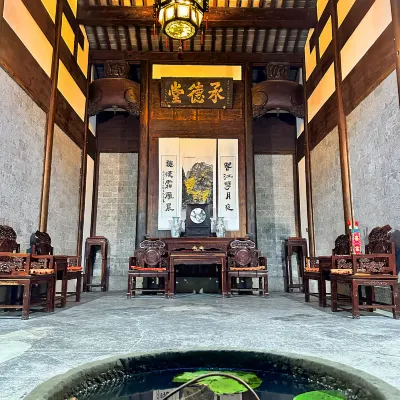 Song‘s yard（BNB） Hotels near Huangshanxi Railway Station