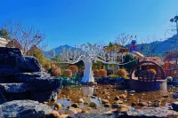 DaShe Village Hot Spring Hotel - pemandangan pegunungan