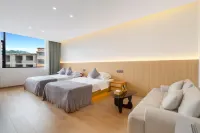 Yushi Shanshe Homestay (Huangguoshu National Park Branch) - Flughafentransfer