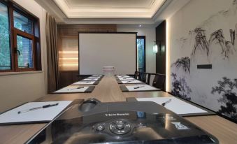 Xiyue Courtyard Hotel
