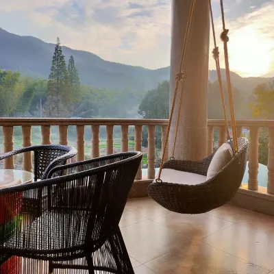 Xiangshi Hostel Hotels near Jiu Long Lake