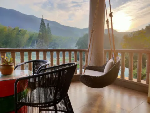 Xiangshi Hostel Hotels near Jiu Long Lake