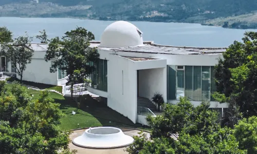 May Mansion
