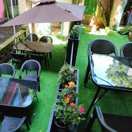 Yard Hotel