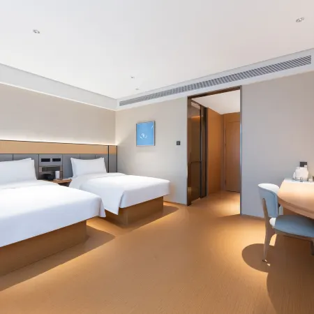 JI Hotel (Wuhan Hanyang Riverside Maying Road Subway Station) Отели рядом с достопримечательностью «Храм Гуйиан»