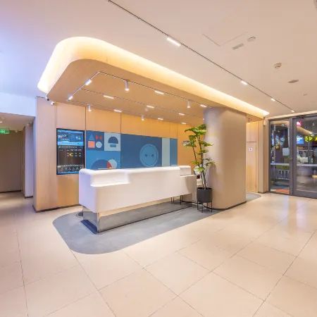 Homeinn · neo (Zhangye Dafo Temple Mingqing Street)