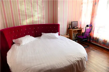 Hegang Fushunduo Express Hotel Отели рядом с достопримечательностью «Zhenxing Square»