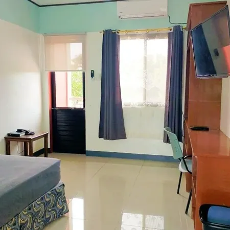 EC Hotel near Laoag Airport