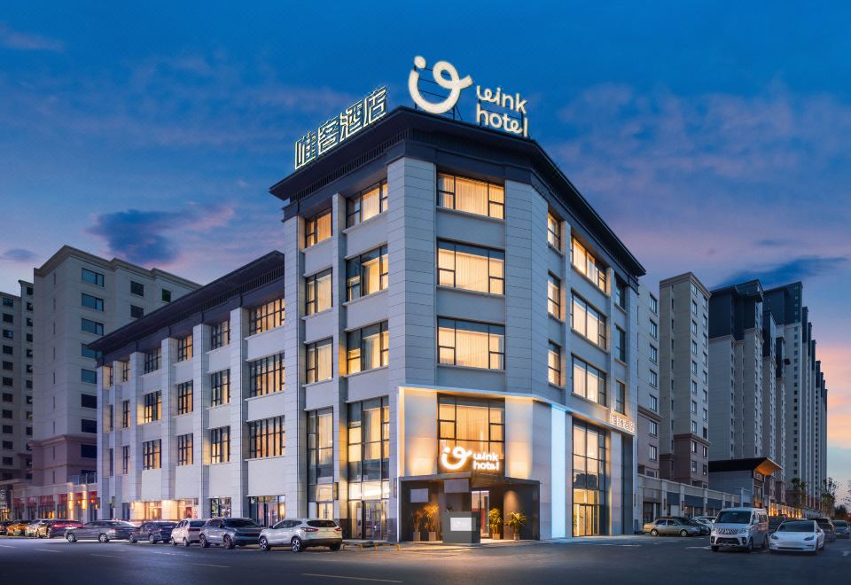 웨이커 호텔 외부 사진