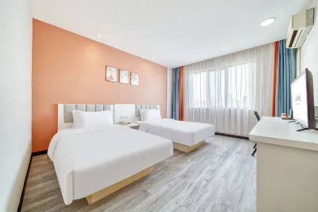 Yunzhen Serviced Apartment (Shaoxing East Station Shangbaihe City) Отели рядом с достопримечательностью «Zhejiang Construction Vocational and Technical College (Shangyu Campus)»