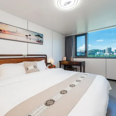 Pingtan Bright Voyage Inn Hotels near Pingtan Strait Bridge