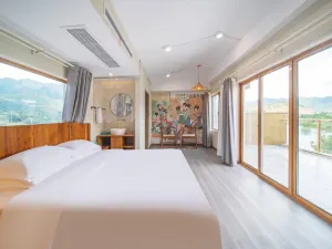 Kaihua Jinxi Spring Hotel