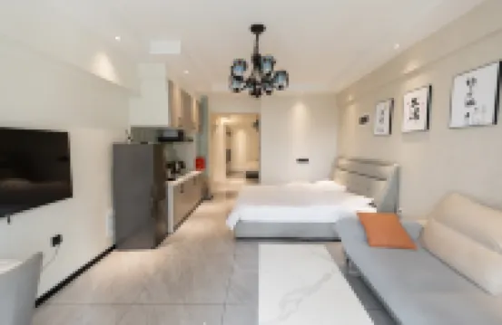 Nakura Light Luxury Apartment