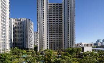 2. Sanya Qi..