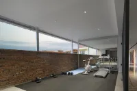 Yeste International Hotel (Yingjiang Bus Passenger Station) - Gym